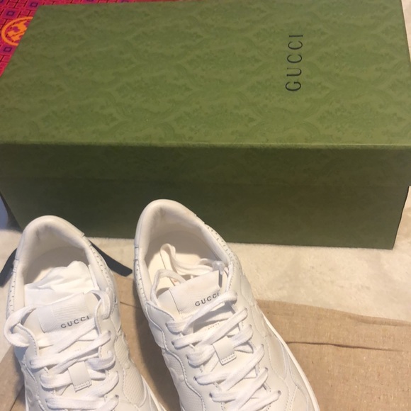 Gucci White Sneakers 38.5 - Picture 12 of 14